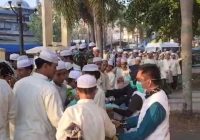 Hadapi Kabut Asap dan Karhutla, Dinas Kesehatan Banjar Bagikan 5.000 Masker ke Warga