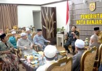 Habib Umar Akan Menyambut 40 Ustadz dan Ustadzah Banjarbaru di Tarim Yaman
