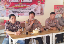 Gelar Jumat Curhat di Bumi Mas Raya, Ini Pesan Wakapolsek Banjarmasin Selatan