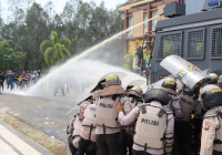 Ratusan Personel Gabungan Simulasi Sispamkota di Halaman Kantor Bupati Pulpis
