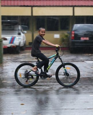 Peringatan Dini Hujan Disertai Petir dan Angin Kencang di Kalsel