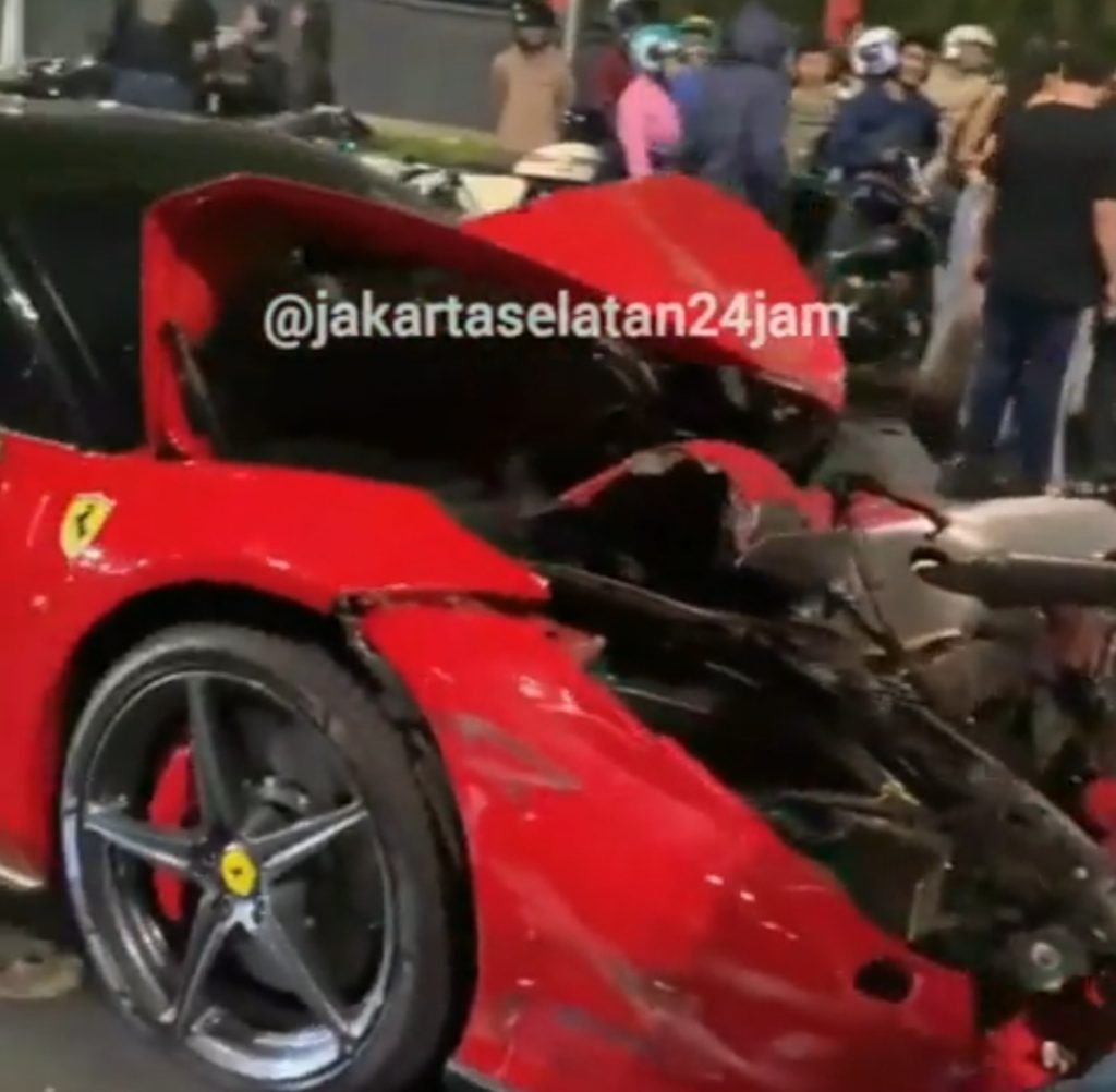 08102023_Ferrari ringsek