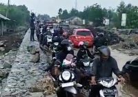 Jalan Trans Kalimantan Ditutup Sementara, Macet Parah di Tumbang Nusa