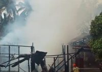 2 Bangunan Terbakar di Desa Sayid Kuning HSS