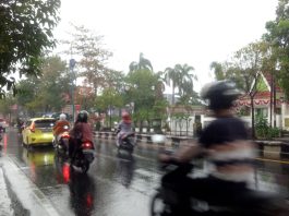 Walau Hujan Sudah Sepekan Mengguyur, BPBD Banjar Tetap Suplai Air Bersih ke Wilayah yang Masih Perlu Air