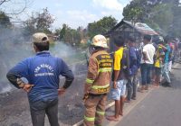 Warung Makanan Siap Saji di Sungai Tabuk Hangus Diamuk Api