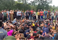 Ratusan Warga Etnis Rohingya Terdampar di Pesisir Pantai Pidie Aceh