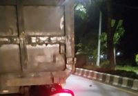 Seruduk Buritan Dump Truck, Pemotor Terkapar di Gambah Luar Kandangan