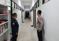 Polresta Siagakan Personel di Kantor KPU Palangka Raya