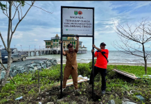 Ingatkan Warga Waspadai Banjir Rob, BPBD Tanbu Pasang Pelang Imbauan
