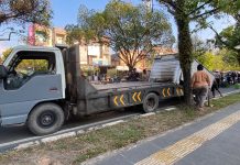 Box Mobil Jatuh ke Jalan, Jalan Brigjen H Hasan Basri Banjarmasin Macet