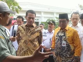 Kunjungi Kalsel, Mentan RI Bahas Pemanfaatan Lahan Rawa