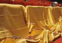 Kursi Bioskop Film Saranjana Ditutupi Kain Kuning, Usai Heboh Kesurupan?