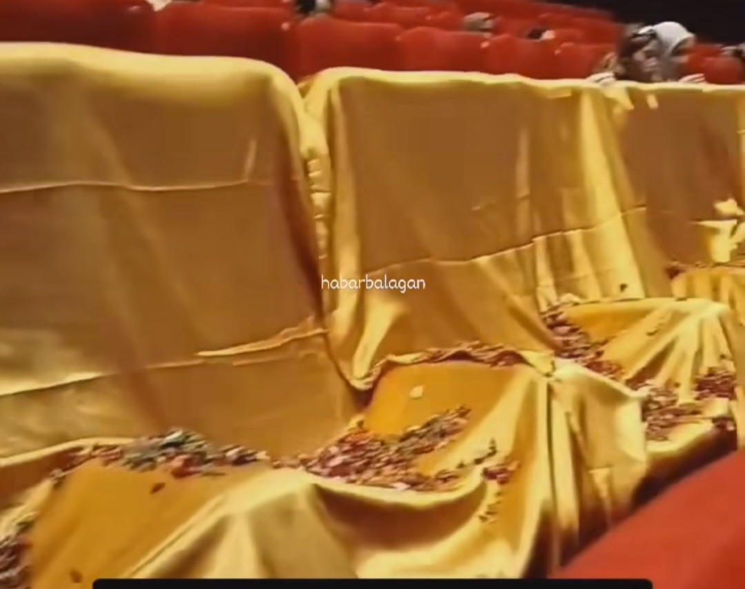 Kursi Bioskop Film Saranjana Ditutupi Kain Kuning, Usai Heboh Kesurupan?