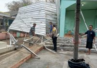 Dampak Cuaca Ektrem, Hujan Disertai Angin Kencang Hancurkan Bangunan