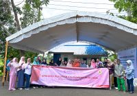 Sambut Hari Listrik Nasional, Srikandi PLN dan YBM UIP3B Kalimantan Bedah Rumah Serta Bagikan Paket Sembako
