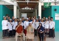 Praktek Ilmu Komunikasi di Ponpes RMA Banjarbaru, UNISKA Bicara Soal Medsos
