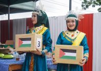 Warga Gang Kestela Banjarbaru Gelar Bazar Peduli Palestina