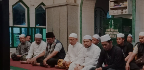 07122023_Gubernur Kalsel, H Sahbirin Noor ziarah ke makam Datu Kalampayan. (wartabanjar.com - Ist. Setdaprov Kalsel)