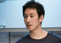 Istri Lee Sun Kyun Terima Surat Wasiat Sebelum Sang Aktor Ditemukan Meninggal Dunia