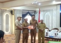 Bupati Banjar Serahkan Bantuan untuk Korban Puting Beliung 8 Desa