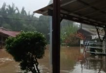 Banjir di Mantuyup Kabupaten Tabalong