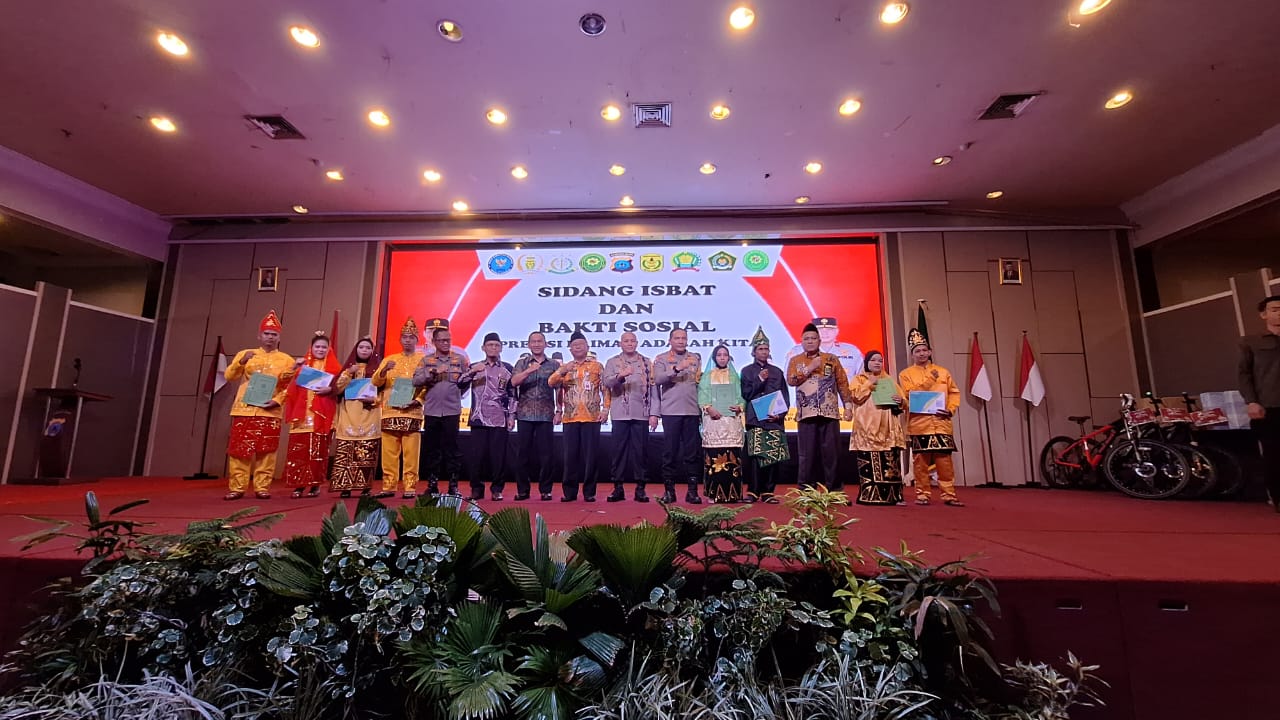 Diapresiasi Pemprov Kalsel, 95 Pasangan Nikah Siri di Banjarmasin Resmi Dapat Buku Nikah