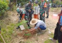 Cegah Bencana Longsor, Koramil Sungai Pinang Tanam Pohon Bersama