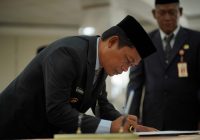 Lantik 162 Pejabat Pemkab Balangan, Ini Pesan Bupati Abdul Hadi