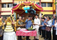 Gubernur Kalsel Bangga SMAN 5 Banjarmasin Cetak Siswa Unggul dalam Prestasi
