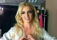 Jadi Korban Kebakaran Los Angeles, Britney Spears Nyetir Sendiri 4 Jam Hingga Hibur Penggemar di Media Sosial