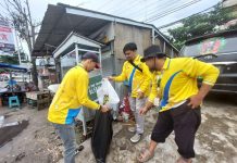Diskominfo Kalsel Berpartisipasi dalam Aksi Bersih-bersih Pasca Haul Ke-19 Guru Sekumpul