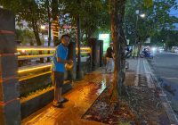Seorang Pria Terkapar Bersimbah Darah di Jalan MY Haryono