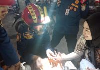Jari Manisnya Bengkak, Cincin Emas Yuyuh Harus Dipotong Petugas DPKP Banjar