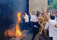Gerbang DPR RI Dirusak Saat Demo APDESI, Polisi Lakukan Penyelidikan