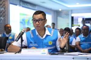 Direktur Utama PT PLN (Persero) Darmawan Prasodjo ketika memimpin langsung suasana apel siaga kelistrikan Pemilu 2024 untuk memastikan sistem kelistrikan nasional dalam kondisi prima. (Wartabanjar.com/istimewa)