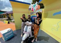 FYP di SMKN 1 Gambut Meriah, Siswa Berkesempatan Kendarai Motor Matik Yamaha Ini