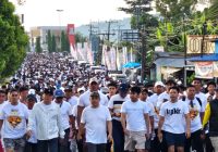 Crazy Rich Kalsel, Haji Isam dan H Sudirman Berangkatkan Ratusan Pemenang Umroh Gratis Event Batfest 2023