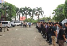 Barang Bawaan Peserta Rapat Pleno Terbuka Kabupaten Tabalong Diperiksa Polisi