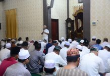 Tarawih Pertama di Masjid Miftahul Jannah Korem 101/Antasari, Ini Pesan Danrem Brigjen TNI Ari Aryanto
