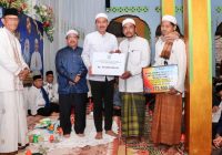 Bupati Banjar Serahkan Bantuan Rp 173,5 Juta untuk Masjid Jami Nurul Huda