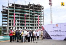 Presiden Jokowi Topping-Off Hunian Para ASN dan Hankam di IKN