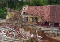 151 Orang Mengungsi Akibat Tanah Bergerak di Bandung Barat