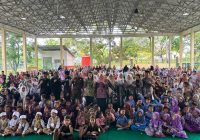 Peduli Stunting, Pemkab Tanbu dan Ibu-Ibu Adyaksa Berikan PMT Kepada Anak PAUD