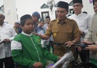 Bupati Tanah Bumbu Beri Hadiah Sepeda Kepada Santri Hafal Alquran, Program SDSM