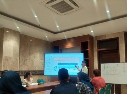 Masjid Istiqlal Gelar Pelajaran Bahasa Mandarin, Begini Keseruannya