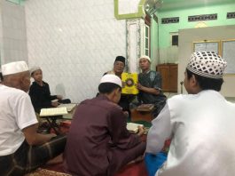 Safari Ramadan Ke Masjid As Sholihin Karang Intan, Paman Birin Sumbang Al Qur'an