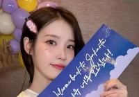 Hari Kedua Konser di Indonesia, IU Sapa Penggemar dengan Sebutan Naga