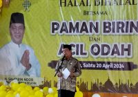 Gubernur Kalsel Bagikan Bantuan Pendidikan untuk Seluruh SMA/SMK dan SLB