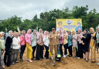 Dinas PUPR Kalsel Turut Dalam Penanaman Pohon di TH2TI Peringati Hari Kartini